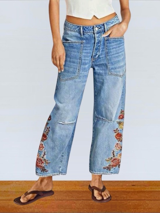 Flamingals Denim - NWOT Boho Embroidery Curved Barrel Leg Cropped Horseshoe Jeans Size M FLAMINGALS